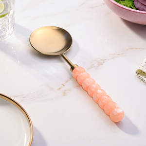 Ensemble de couverts vintage en acier inoxydable avec poignée rose, finition miroir dorée, fourchette et cuillère pour mariage et dîner - Product Image 2