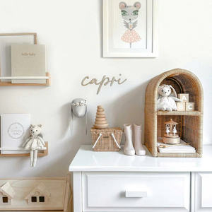 Étagère murale en rotin faite à la main de luxe, étagère de rangement décorative, organisateur de chambre d'enfant, étagère de présentation en osier naturel, style nordique minimaliste - Product Image 2