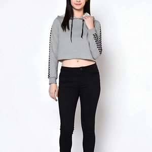 เสื้อสเวตเชิ้ตแขนยาวสีเทาสำหรับผู้หญิง ยี่ห้อ ATTIRELY SPORTS แบบมีเชือกผูก แต่งผ้าปะติด สไตล์วินเทจ สำหรับฤดูหนาว เป็นมิตรกับสิ่งแวดล้อม ระบายอากาศได้ดี สวมใส่สบาย - Product Image 2