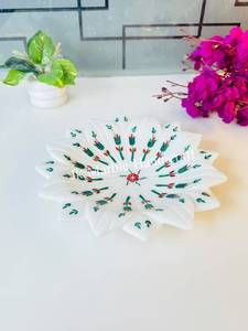 Urli de Mármol Pulido con Incrustaciones Hechas a Mano de Primera Calidad, Centro de Mesa, Velas Flotantes, Arreglos Florales, Decoración Antigua Atemporal para Bodas - Product Image 4
