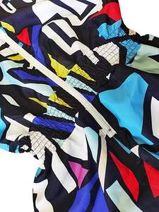 Conjunto Deportivo Casual de Otoño para Mujer de Alta Calidad, Conjunto de Dos Piezas en Negro Neón y Gris, Chaqueta Cortavientos y Pantalones Deportivos, Personalizable para Chicas - Product Image 3