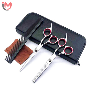 Kit professionnel de ciseaux de barbier en acier inoxydable avec rasoir, peigne et pinces - Ensemble d'outils de salon Services OEM Vente en gros - Product Image 4