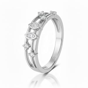 Bague de Fiançailles Tendance pour Femme en Argent Sterling S925, Trois Rangs, Sertie de Moissanite Taille Marquise et Taille Brillant, Monture Bezel - Product Image 3