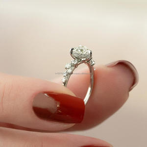 Anillo de Compromiso/Boda de Oro Amarillo y Blanco de 14k con Diamante Tallado Cultivado en Laboratorio IGI/GIA, Anillos Finos Unisex para Fiestas de Aniversario - Product Image 2