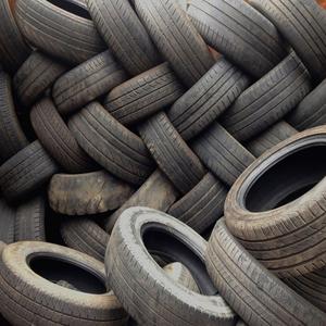 Vente en gros de pneus de voiture d'occasion parfaits anti-crevaison de 13 à 20 pouces en vrac, pneus et accessoires de seconde main - Product Image 5