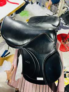 Silla de Doma para Caballos de Alta Calidad Euro Cavall Industries, Asiento Suave de Cuero Vacuno Genuino, Tamaño y Color Personalizables - Product Image 2