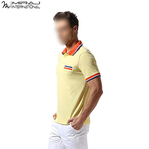 เสื้อโปโลผู้ชายสีเหลืองอ่อน น้ำหนักเบา ระบายอากาศได้ดี ซักเครื่องได้ ดีไซน์โดดเด่น ผลิตตามสั่ง MOQ ต่ำ เหมาะสำหรับใส่ลำลอง - Product Image 4