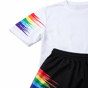 Ensemble d'uniformes de football personnalisés, maillot blanc et noir respirant, short noir, kit de football par sublimation pour hommes, vêtements de sport pour l'entraînement en équipe - Product Image 5