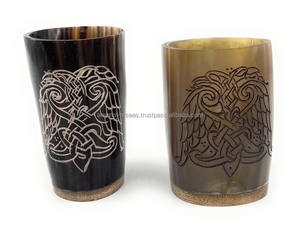 Vaso de Cerveza Vikingo de Cuerno de Búfalo, Vaso Medieval Hecho a Mano - Product Image 5