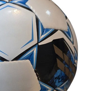 Ballon de football thermocollé sans couture en PU taille 5 – Ballon de sport avancé pour matchs et entraînements – Vente en gros OEM - Product Image 5