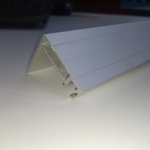Profilé d'extrusion en alliage d'aluminium SHALUMI SE23, finition anodisée naturelle pour décorations |   Phu Tho Origin Tolerance de 1% - Product Image 2