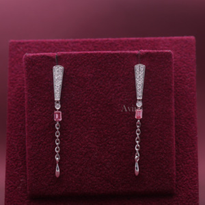 Pendientes de Cadena con Borlas y Diamantes Cultivados en Laboratorio con Certificación IGI, Corte Esmeralda Rosa, en Oro Blanco/Rosa y Amarillo de 18K - Product Image 1