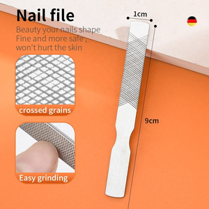 Ensemble de soins professionnels 8 pièces, kit de manucure et pédicure avec coupe-ongles 4 en 1, acier inoxydable de qualité supérieure, finition or rose, sac - Product Image 2