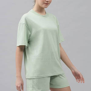 Ensemble décontracté t-shirt et short pour femme en coton 100% respirant et à séchage rapide, vêtements de sport tendance à manches courtes, Pakistan - Product Image 6