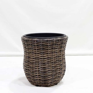 Maceta Moderna de Mimbre Sintético Marrón Oscuro con Base Metálica para el Hogar - Product Image 4