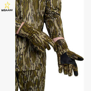 Breathable hunting <b>gloves</b> for outdoor use - Product Image 1