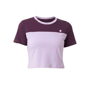 T-shirt court pour femme, matière douce, manches courtes, col rond, léger et confortable à porter pour les journées d'été et un usage quotidien - Product Image 5