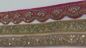 Bordure en dentelle brodée avec pierres, perles et embellissements pour sari, lehenga, robe et décoration artisanale - Product Image 4