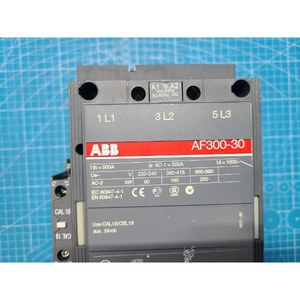 คอนแทคเตอร์ ABB AF ซีรีส์ AF300-30 คอนแทคเตอร์ไฟฟ้า 3 โพล ใช้แล้วตามสภาพเดิม อะไหล่อุปกรณ์เซมิคอนดักเตอร์รุ่นเก่า - Product Image 3