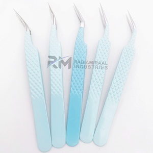 Pince à cils RABIAMIRAAL INDUSTRIES en acier inoxydable, pointe de précision, surface lisse, logo personnalisé, revêtement bleu RMI-AS-EET-171072 - Product Image 3