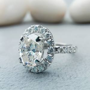 แหวนแต่งงานทรงทันสมัย D'VINS JEWELS ประดับเพชรทรงบริลเลียนต์สี D ขาว โรสโกลด์ เพชรเลี้ยงในห้องปฏิบัติการ พร้อมใบรับรอง - Product Image 2