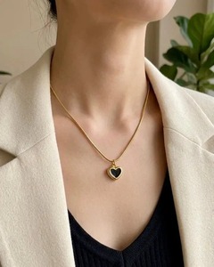 <b>Top</b> Quality Elegant Anti Tarnish Black <b>Heart</b> Necklace Fashion Pendant Jewelry for Women Casual Office Party Wear For Sale - Product Image 3