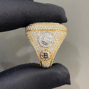 Bague de championnat en moissanite, sertie de pierres taille baguette, personnalisée, style sport, bijou de luxe hip-hop pour homme - Product Image 4