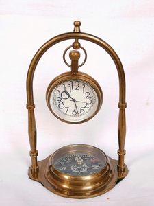 UNICORN HANDICRAFTS Horloge de bureau vintage en laiton avec boussole, mouvement à quartz, style antique, horloge décorative portable - Product Image 5