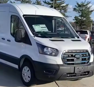 รถตู้บรรทุกฟอร์ด ทรานซิท ปี 2025 ระบบไฮบริด พร้อมพื้นกันลื่น ขาย - Product Image 1