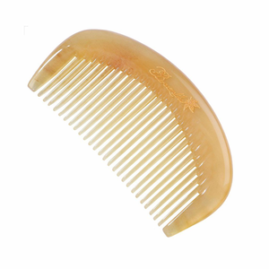 Peigne en corne de buffle naturel de qualité supérieure, écologique, fait à la main pour les cheveux bouclés - Salon et usage quotidien - Product Image 1