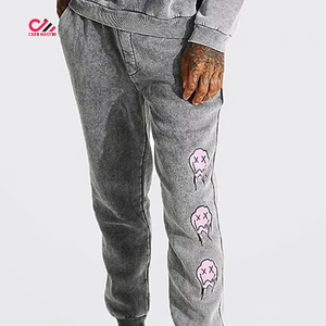 Ensemble de survêtement streetwear personnalisé en molleton de coton, coupe oversize, avec pantalon de survêtement empilé pour homme, effet délavé à l'acide - Product Image 3