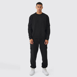 Traje Deportivo para Hombre de Diseño Personalizado a Precio Económico, Nuevo Diseño de Alta Gama, Hecho en Pakistán - Product Image 3