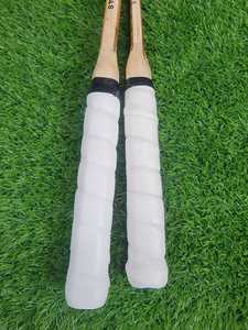 Raquettes de badminton professionnelles en gros à prix abordable avec manche en bois pour sports de plein air, équipement sportif de badminton avec balles en bois - Product Image 4