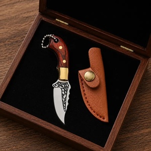Cuchillo de Caza Mini Hecho a Mano con Hoja Grabada, Diseño de Mango de Madera, Funda de Cuero, Cuchillos Plegables de Supervivencia Utilitarios - Product Image 2