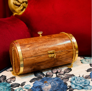 Pochette en bois artisanale avec chaîne dorée, sac de soirée de luxe personnalisé pour mariée et femme - Product Image 6