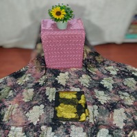 Ensemble fransawi dirac somalien avec motif floral gorgoura et garbsaar assorti fait pour une tenue de fête normale régulière
