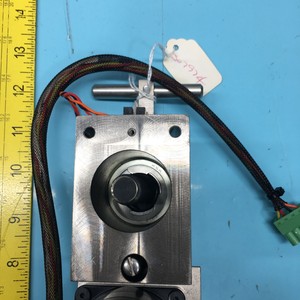R3305448 <b>ELEVATOR</b> ASSY, 144594 - Trusted Global Legacy Semiconductor Equipment and <b>Parts</b> at - Product Image 1