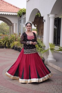 Lehenga Choli Especial para Navratri, Alta Demanda, con 2 Hermosos Colores, Lehenga Choli Nupcial a Precio de Mayoreo - Product Image 6