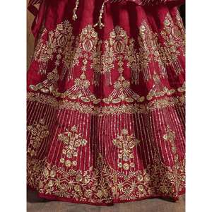 Adorable Lehenga Choli de seda de arte rojo con bordado para ropa de boda - Product Image 2