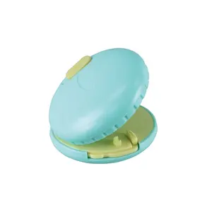 KW-triO Macaron Shape Mini 1 Hole Punch