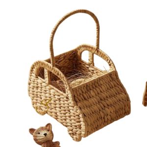 Panier de rangement pour voiture en jacinthe d'eau tressée à la main, organisateur de jouets tissé, décoration écologique pour chambre d'enfant, panier cadeau unique en forme de voiture pour - Product Image 1
