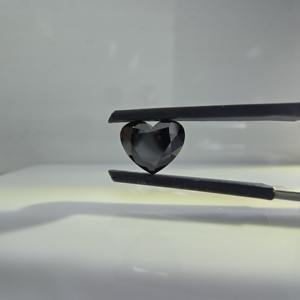 Diamante suelto de 1.5 quilates, corte brillante modificado, forma de corazón, color negro elegante, certificado por IGI, cultivado en laboratorio, para la elaboración de joyas. - Product Image 4