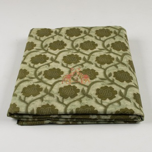 Tissus indiens imprimés à la main en gros, imprimés au bloc, 100% coton pur et doux, pour la confection de robes - Product Image 3