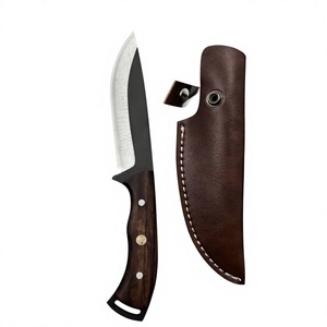 Cuchillo de caza hecho a mano con hoja fija de acero inoxidable tipo Drop Point, mango de madera, grosor de hoja de 0.6 mm, funda de cuero marrón. - Product Image 1