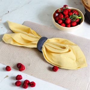 Servilleteros de mariposa de lujo de alta calidad, colores atractivos para bodas, fiestas, restaurantes. Papel de servilleta de moda en plástico - Product Image 6