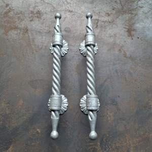 Luxury Wrought Iron <b>Door</b> <b>Handle</b> Antique Style Metal <b>Pull</b> <b>Handle</b> for Main Gate Villa Entrance Custom Design Durable Finish - Product Image 6