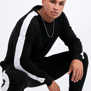 Pantalon de survêtement décontracté noir à rayures pour homme avec bandes latérales blanches, taille à cordon de serrage et bas élastiqués – Idéal pour l'automne - Product Image 6