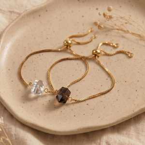 กำไลข้อมือควอตซ์สโมคกี้เคลือบทอง 18k, กำไลข้อมือมูนสโตนปรับขนาดได้, กำไลข้อมือพลอย, กำไลข้อมือผู้หญิง ของขวัญสำหรับเธอ - Product Image 1