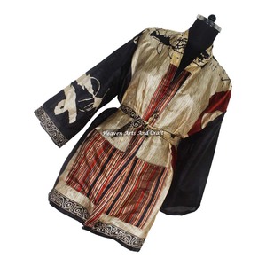 KS005 Kimono Corto de Seda Bohemio Vintage, Estilo Boho Gitano, Hecho con Seda de Sari Reciclada, Túnica Corta, Ropa de Dormir para Mujer - Product Image 5