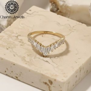 Bague d'éternité classique pour femme en argent avec moissanite taille coussin certifiée IGI 3 GM, sertie à griffes, par Charm Jewells - Product Image 1